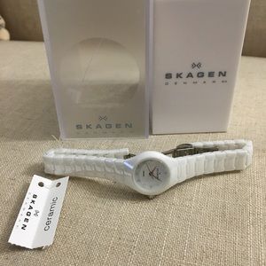 PRICE DROP!  🥰 Skagen Ceramic Watch